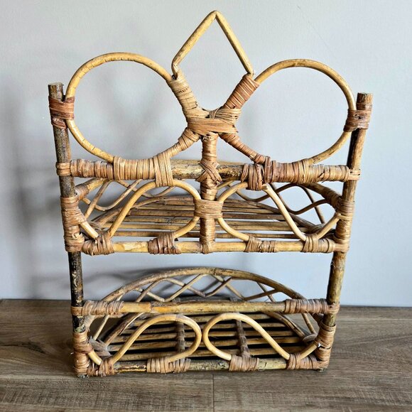 Vintage midcentury ratan wicker shelf. - Picture 4 of 5
